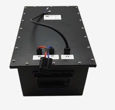 acheter Batterie d'ion de lithium de 48 volts, chargeur de batterie de chariot de golf pour la voiture de club fabrication en ligne