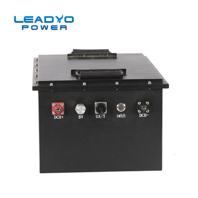 acheter batterie de 300Ah 24V Lifepo4 construite dans des systèmes de contrôle d'affichage à cristaux liquides pour l'application solaire fabrication en ligne