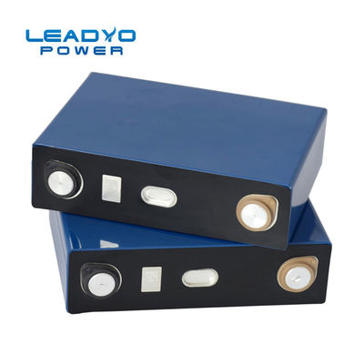 performance de cellules de batterie de lithium de 3.2V 100AH haute pour la voiture d'EV