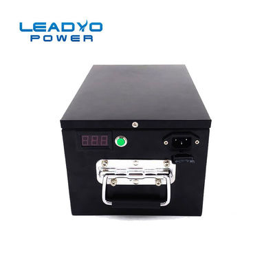caisse en acier durable de batterie de chariot de golf de 48V 50Ah LiFePO4 avec la poignée
